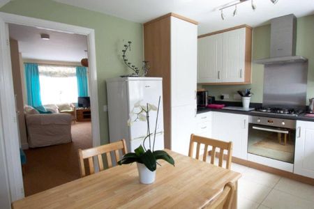 2 bedroom terraced house to rent - Photo 5