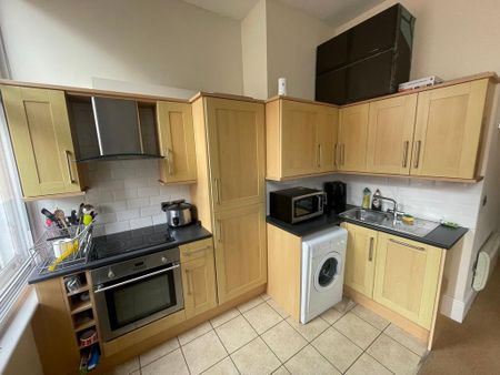 1 bedroom flat to rent - Photo 3
