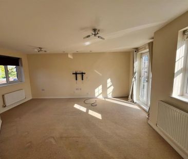 4 Bedroom Terraced To Let - Photo 3