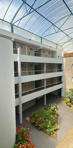 Location Appartement 1 pièce 16m² POITIERS 86000 - Photo 1