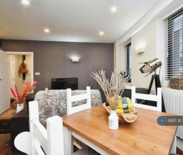 1 bedroom flat to rent - Photo 5