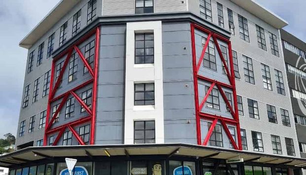 SPLIT-LEVEL STUDIO APARTMENT - Photo 1