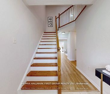 For Lease - 39 Robideau Place, Whitby, Ontario - Photo 4