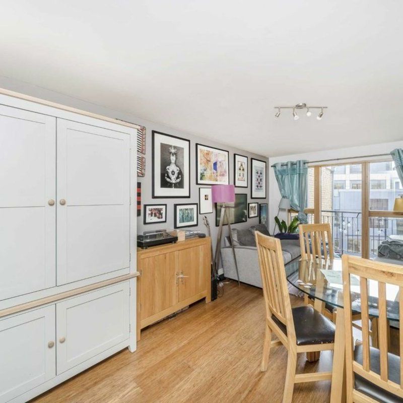 Aldersgate Street, London, EC1A - Photo 1