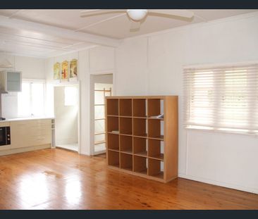 Comfortable Family Home in a Great Location - Photo 2