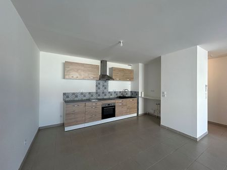 Location appartement 3 pièces, 70.40m², Bezouce - Photo 5