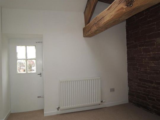 2 bedroom house to rent - Photo 1