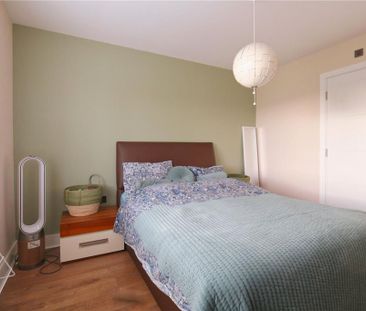 3 bedroom detached house to rent - Photo 2