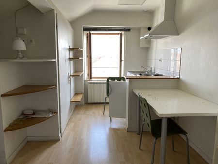 STUDIO MEUBLE - LYON 8 - Photo 4