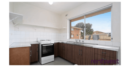 EASY CARE LIVING - Photo 2