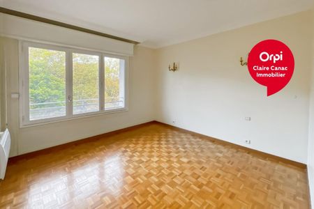 Location Appartement 4 pièces 113m² CASTRES 81100 - Photo 2