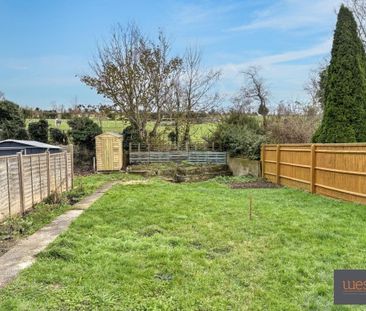 Anvil Paddock, Letcombe Regis, Wantage - Photo 1