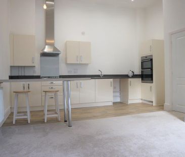 Luscombe Avenue, Hellingly | Two-Bedroom Flat - Photo 6