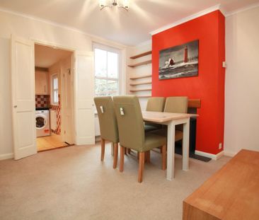 2 bedroom end of terrace house to rent - Photo 6