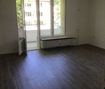 schöne 3-Zimmer-Wohnung mit Balkon - Foto 1