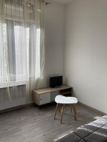 Location Appartement 1 pièce 24m² AMIENS 80000 - Photo 3