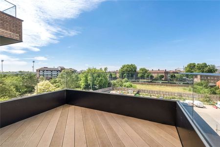 Wood Crescent, Television Centre, White City, London, W12 7GN - Photo 5