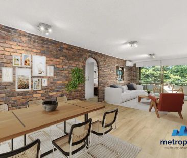 “SPACIOUS, MODERN AND A WALK TO EVERYTHING” - Photo 3