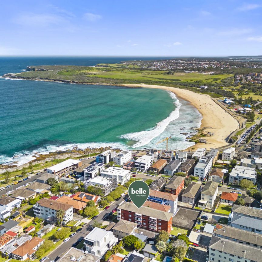Top Floor Apartment With Sea Views And A Homely Feel - Photo 1