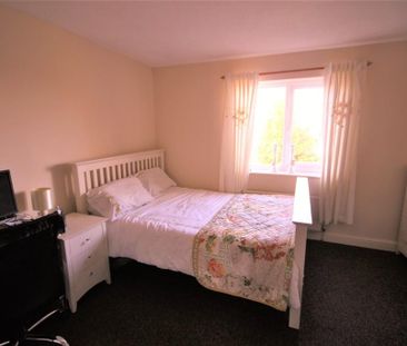 2 bedroom semi-detached house to rent - Photo 3