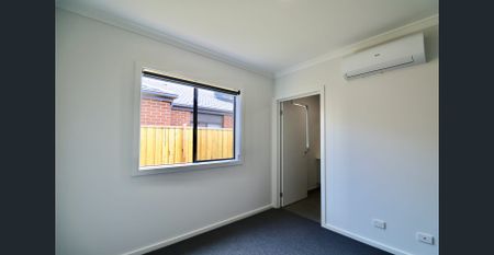 🌟 Modern 4-Bedroom Share House – All Rooms with Private Ensuite | All Bills Included 💰 Room Rates from $255 per week - Photo 3