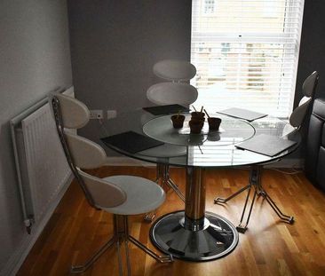 2 bedroom property to rent - Photo 3