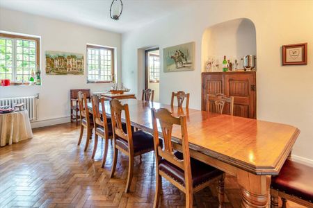 6 bedroom detached house to rent - Photo 4