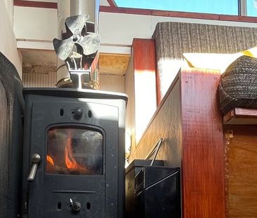 1 Bed House Boat, Henley Road, RG4 - Photo 5