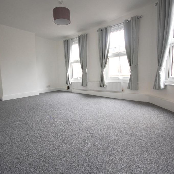 2 bedroom duplex to rent - Photo 1