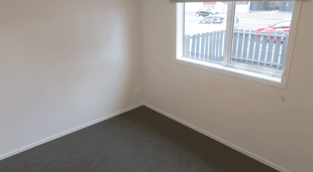 Two Bedroom in a Prime Hamilton East Location - Photo 5