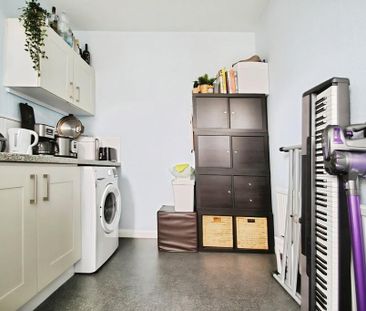 1 bedroom flat to rent - Photo 6