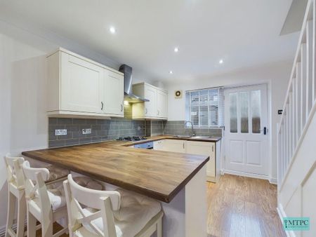 2 bedroom terraced house to rent - Photo 4