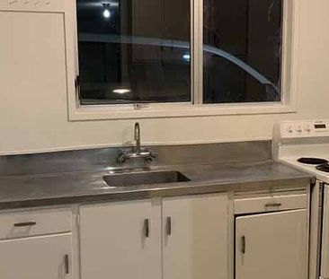 1BR Flat with A/C & Parking! - Photo 3