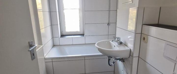 Top Wohnung im grünen Stadtteil Cracau! - Foto 1