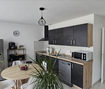 Location Appartement 3 pièces 59m² - Photo 1