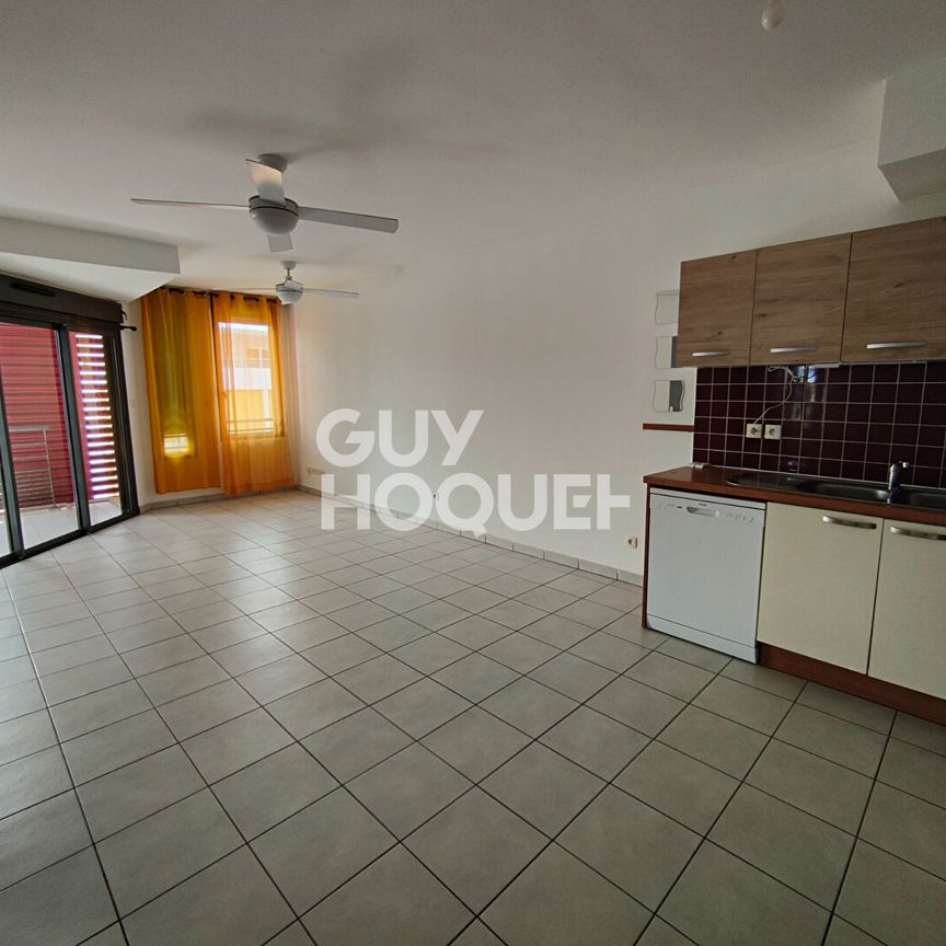 Appartement 3 pièce(s) centre de Saint Pierre - Photo 1