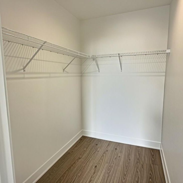 5070 Rue Paré, app.515, H4P 1P4, Montréal - Photo 1