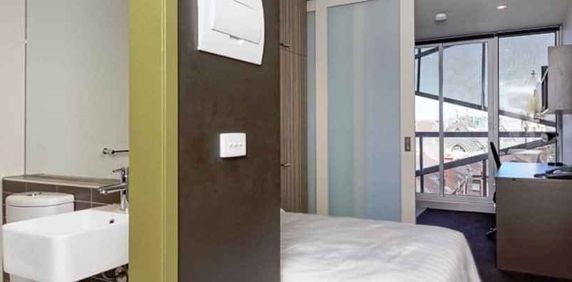 Studio Deluxe with Aircon - Photo 2