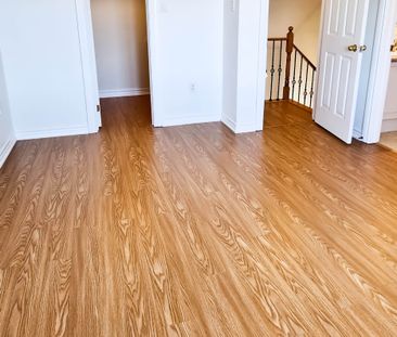 For Lease - 117 Kenneth Hobbs Avenue, Whitby, Ontario - Photo 5