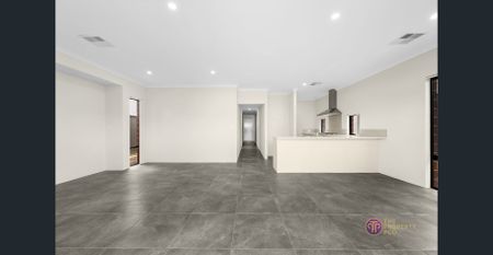 Beautiful 4x2 Home – Modern Living in Prime Baldivis Location! - Photo 4