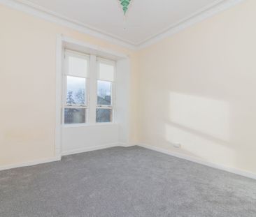 Flat 3/2, 145 Roslea Drive - Photo 5