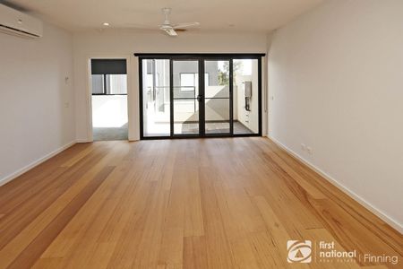 24 Push-Pea Way, Cranbourne West - Photo 2
