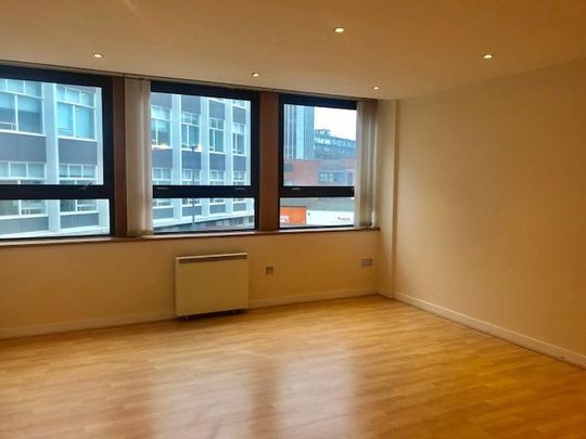 2 bedroom apartment to rent - Photo 1
