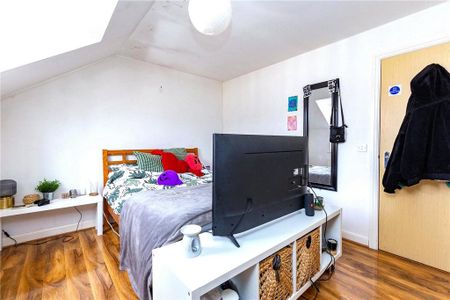 4 bedroom townhouse to rent - Photo 4