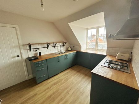 2 bedroom flat to rent - Photo 4