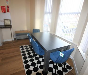 2 bedroom terraced house to rent - Photo 6