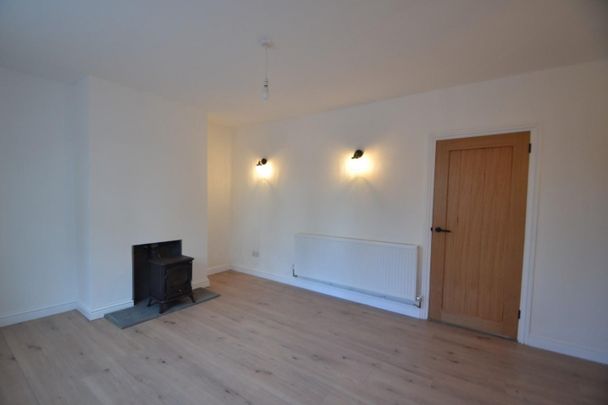 2 bedroom House To Let - Photo 1