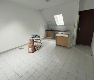 Location Appartement 2 pièces 29m² COULOMMIERS 77120 - Photo 2