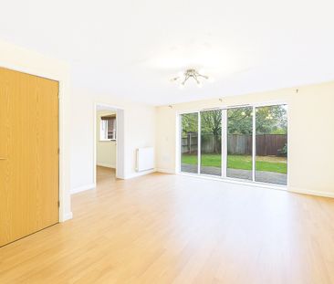 Locksley Gardens, Wokingham Locksley Gardens, Wokingham - Photo 1