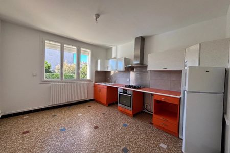 Location appartement type 3 Montélimar - Photo 2